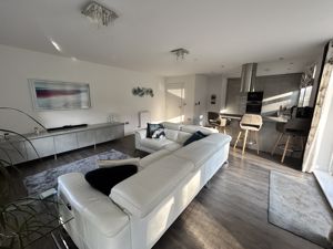 Photo 5- click for photo gallery